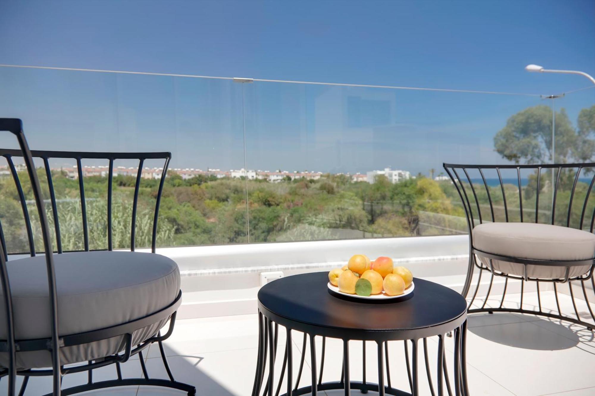 Seaview Luxury Villa Jacuzzi & Pool! 2 Min Beach Protaras Exterior foto